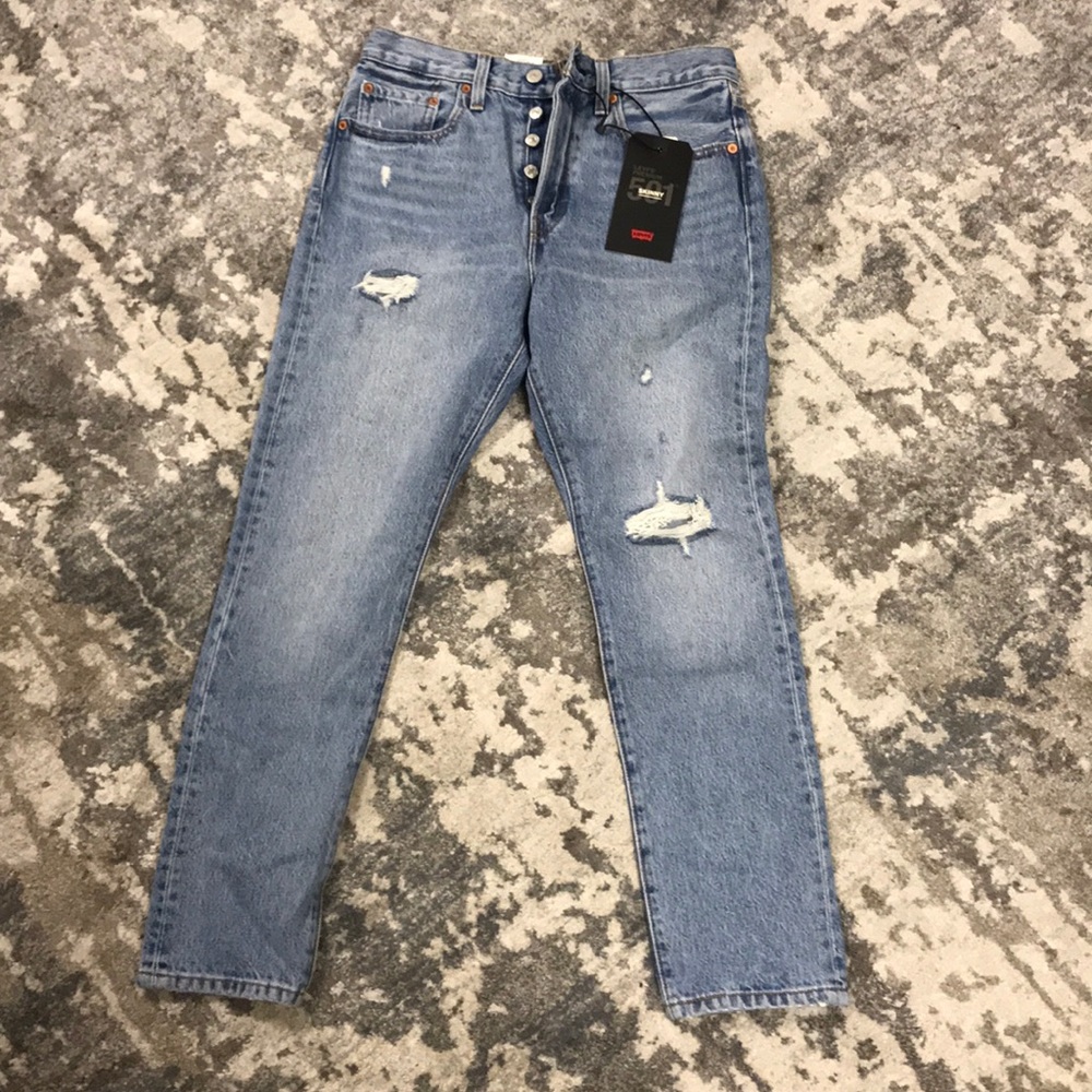 Levi’s Women’s Skinny High Rise Jeans